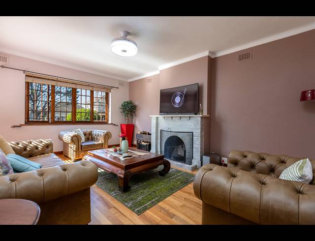 3 BEDROOM HOUSE RENTED IN PLUMSTEAD